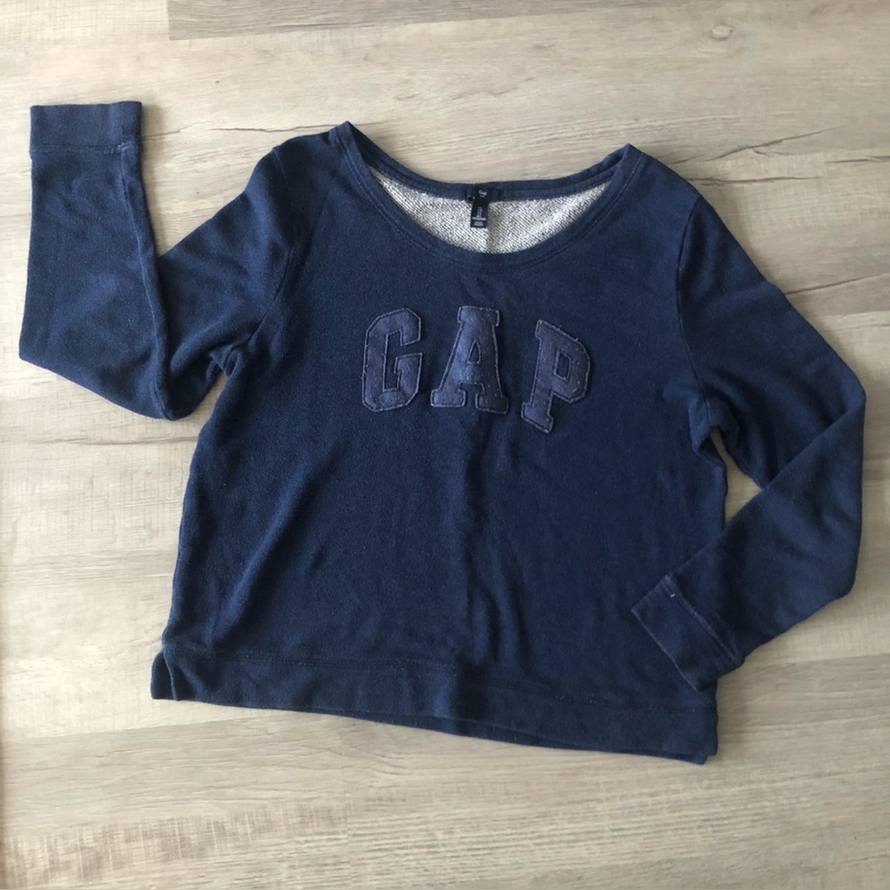 Gap women's logo crewneck sweatshirt. Large
